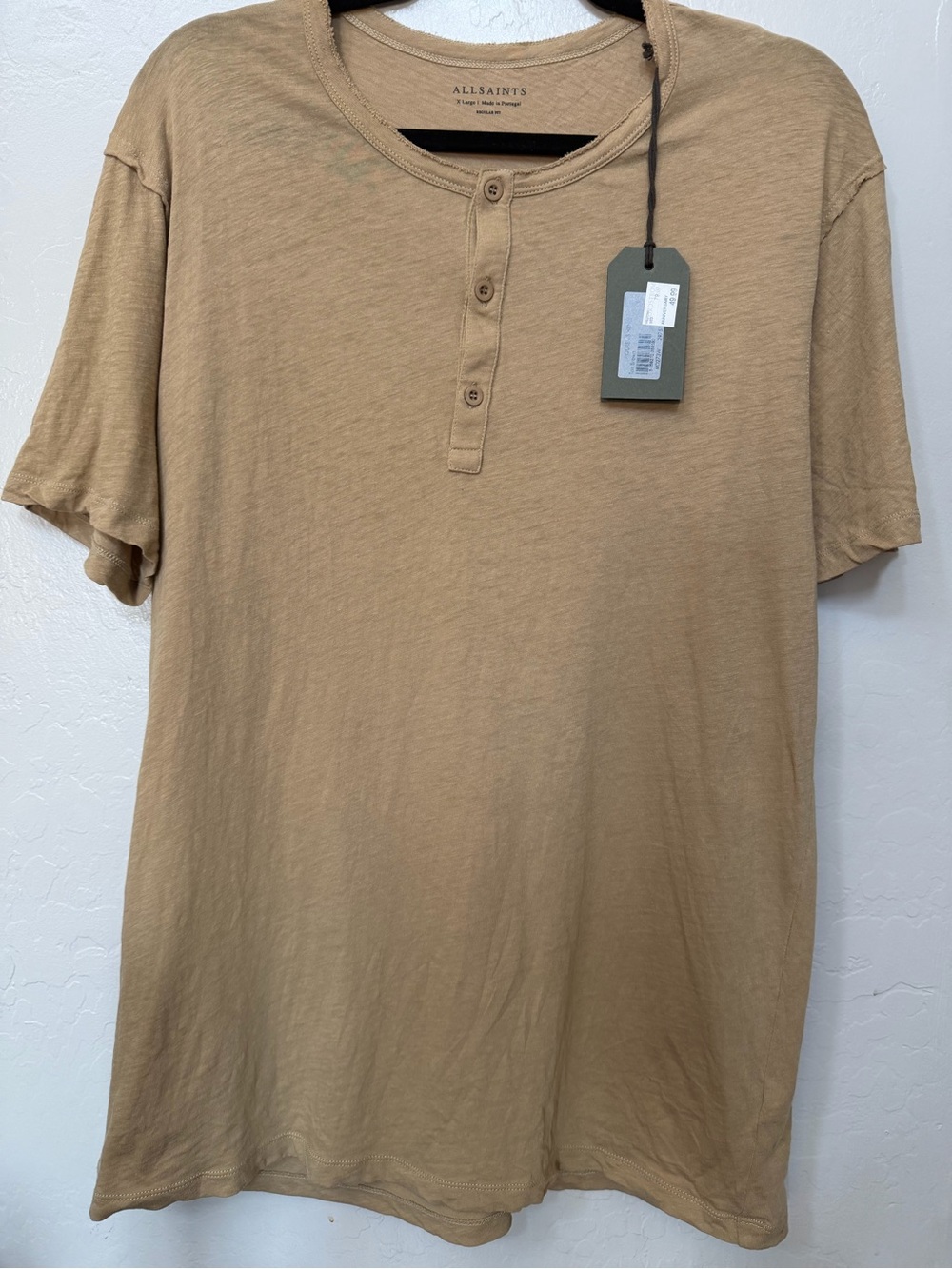 AllSaints Men’s Tan Short-Sleeve Henley Tee